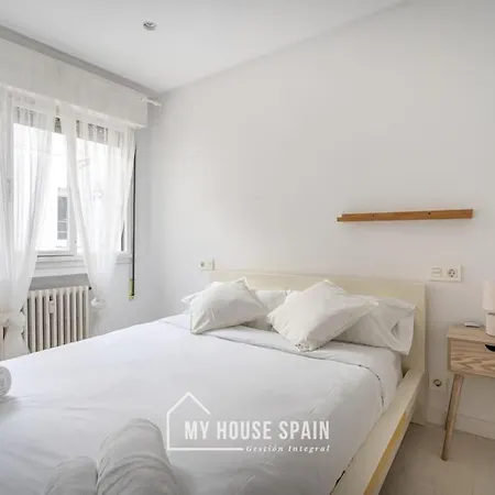 Myhousespain - Piso Con Terraza En El Centro Lägenhet